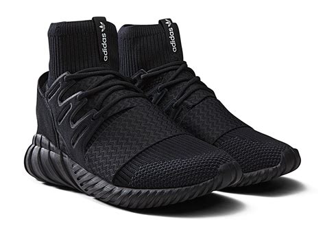 adidas tubular doom triple black